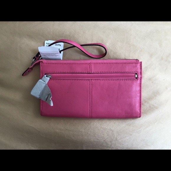 Coach pink wristlet - Picture 7 of 8